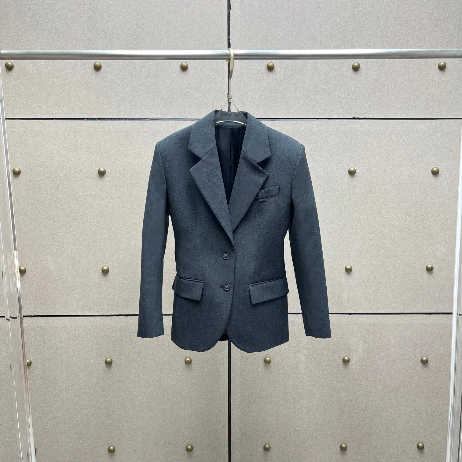 2026 New Women's Charcoal Grey Single-Breasted Blazer | Notched Lapel Flap Pocket Tailored Fit Office Blazer