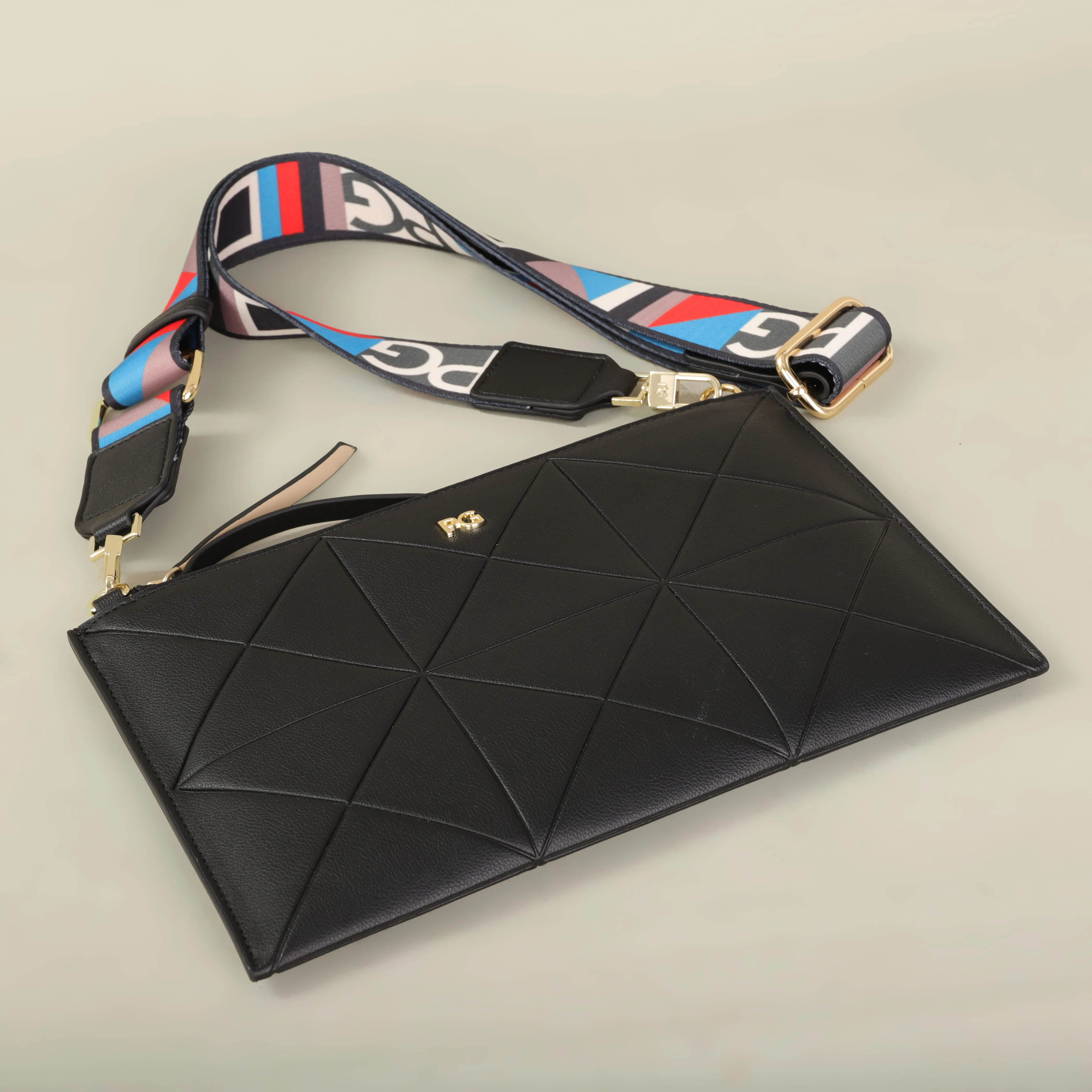 PG PATSY GARIS Klassische Neue Damen-Handtasche, Einfach zu Tragen, Besseres Design, Business-, Pendler- und Party-Handtasche, Ausverkauf – Detail 4