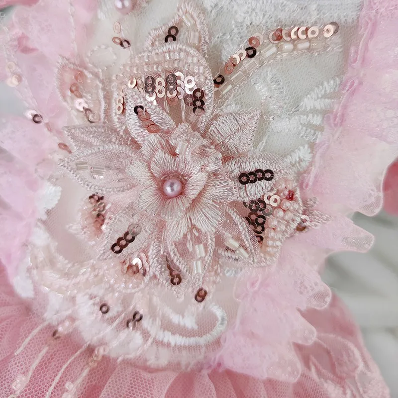 Handmade Dog Clothes Pet Supplies Unique Design Pearls Lace Pink Princess Dress Puffy Skirt Holiday Yorkie Meltese One Piece