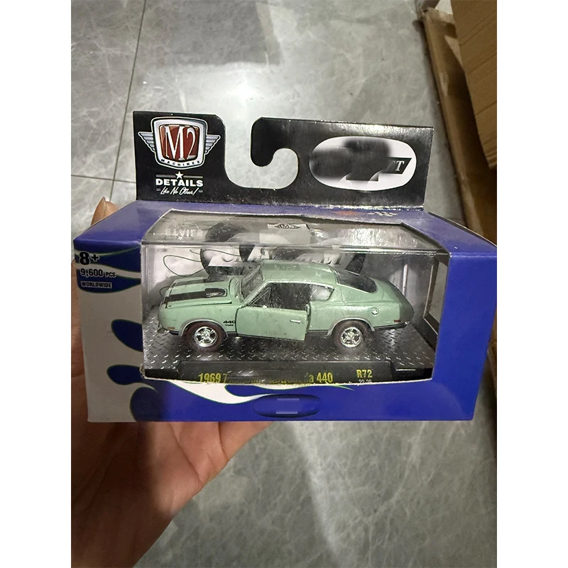 M2 1:64 Simulated Sports Car Off-road Vehicle Van Alloy Car Model Collection Ornaments Adult Gift