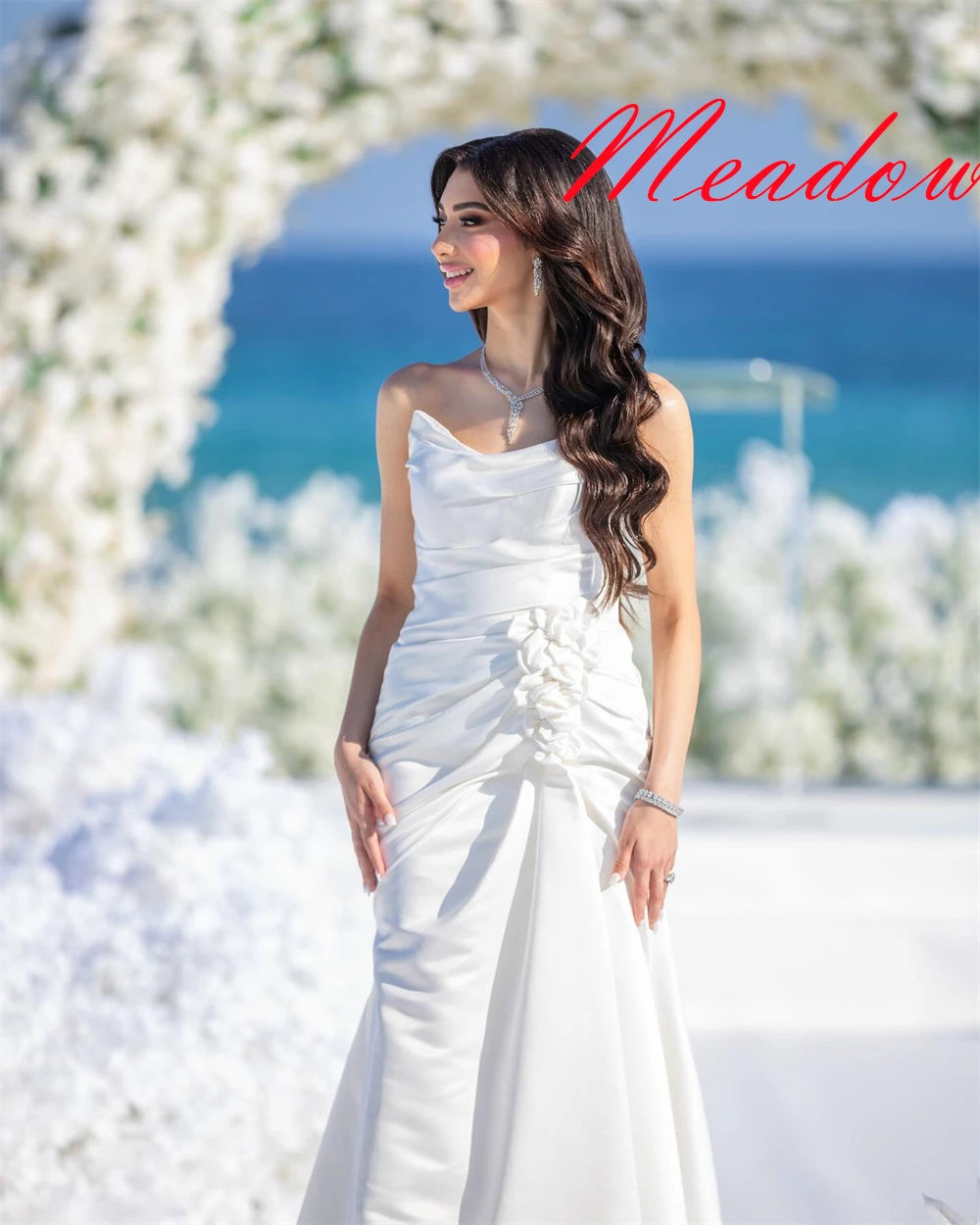 

Customized Exquisite White Satin Bridal Gowns Elegant Strapless Ruched Wedding Dress Chapel Train Open Back Mermaid Dress