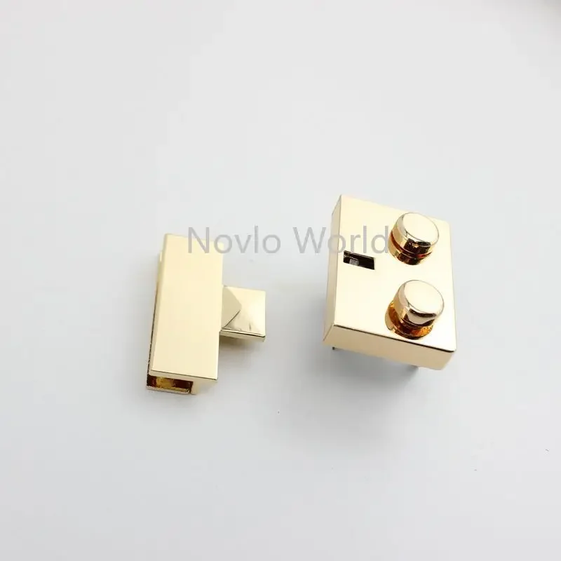 Nolvo World 2-10 pieces 39*38mm 3 colors Lock Bag Accessories For Bags Custom Logo Metal Press Lock