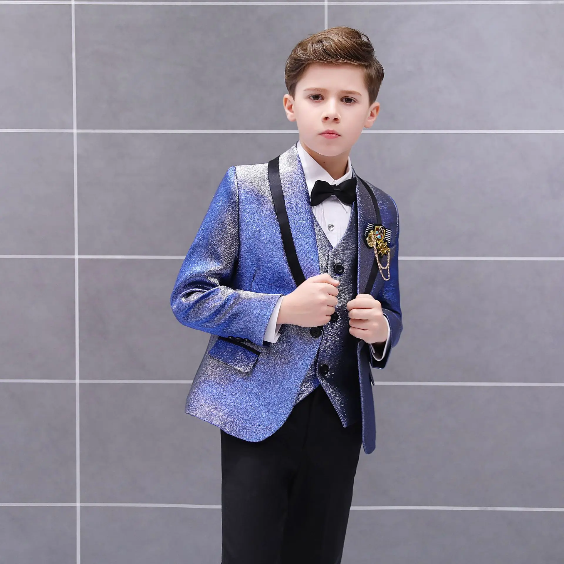 

Men Prom Suit Child Bright Gradient Color Stage Catwalk Performance Flower Girl Boy Gown Suit Preside Suits Costumes