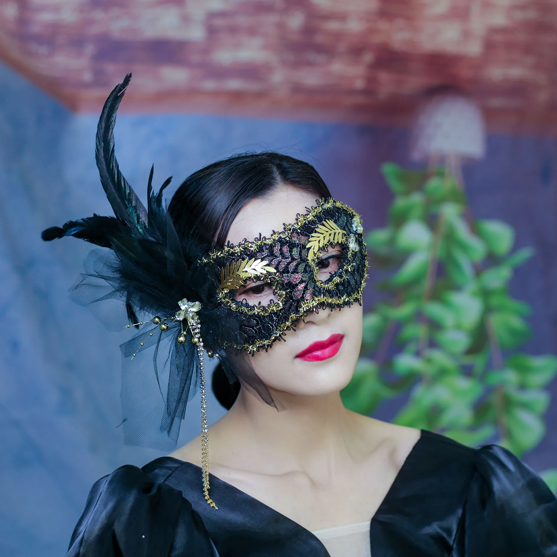 Demi-masque facial Sexy pour Halloween, masque en dentelle Vintage, accessoires noirs pour spectacle sur scène