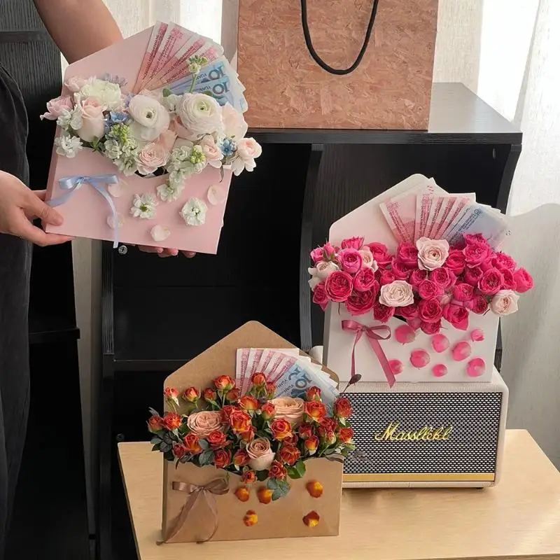 Z. 5Pcs Creative Envelope Flower Boxes Hand-folded Flowers Gift Bag Florist Bouquet Packaging Materials DIY Wedding Party Supply