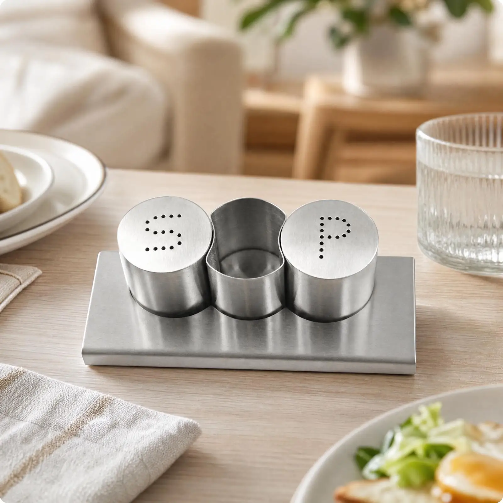 Brushed Metal Spice Shaker Set with Central Pick Container for Restaurant and Home Kitchen Counter Use