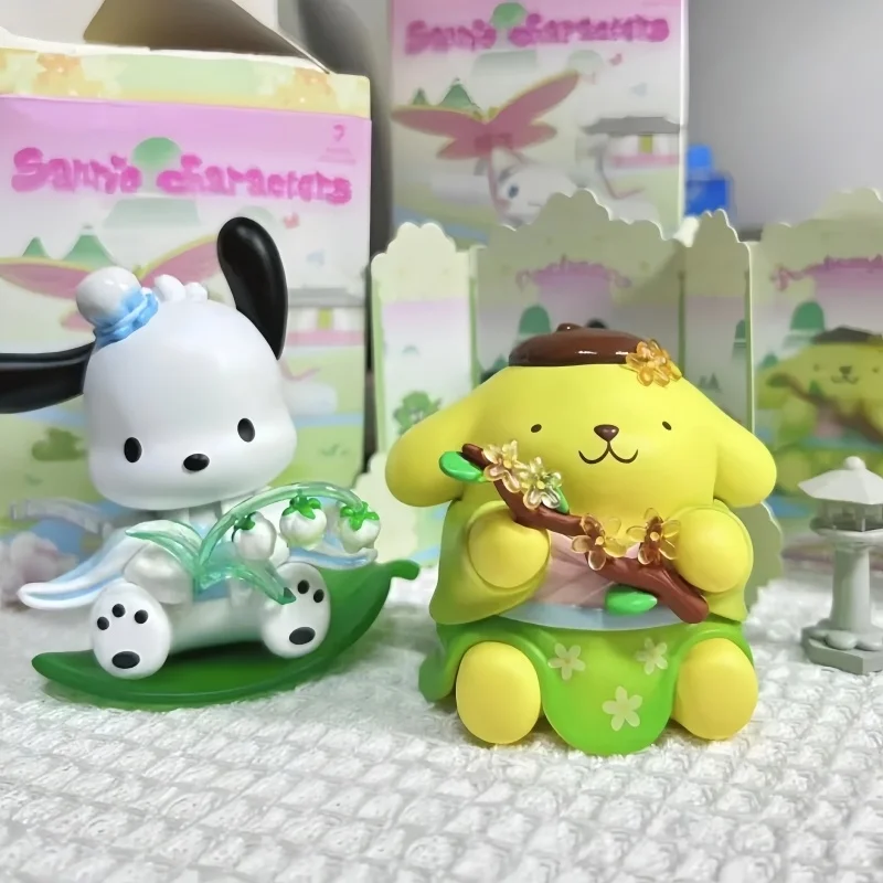 Miniso Toys Box com Sanrio Figuras, Flor e Roupa Série, Kuromipacha Cão, Big Ear Dog, Desktop Ornamento Presentes, Novo Rima, Em Stock