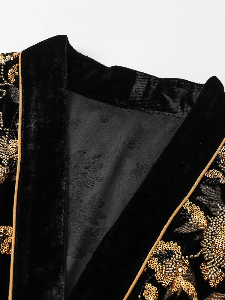 2024 Autumn New Burnt Flower Embroidered +Beading Chinese Style Silk + Velvet High Quality V-Neck Single Button Loose Coat S-L