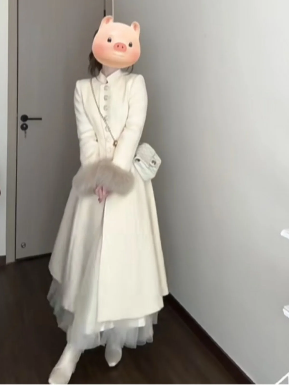 엘레 허리 조임 롱코트 여성용 울 재킷 한국 스타일 출퇴근용 티엔드 롱 스웨트 순색 버튼 디자인