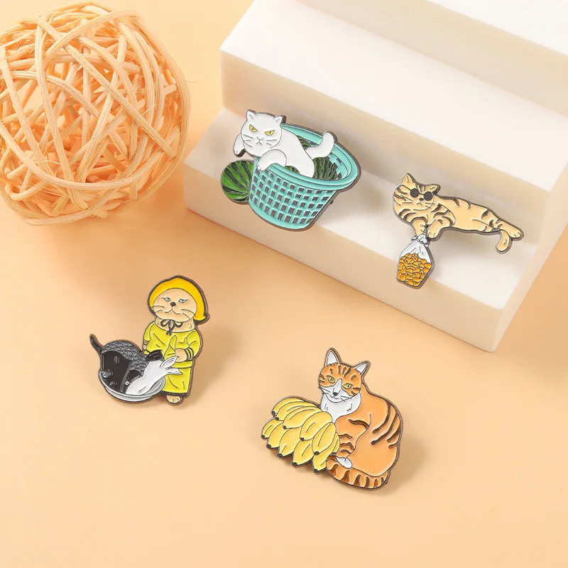 Cartoon Cute Cat Brooch Cat Eat Fish Sushi Noodles Cat Animal Enamel Alloy Clothing Accessories Backpack Brooch Badge Lapel Pin