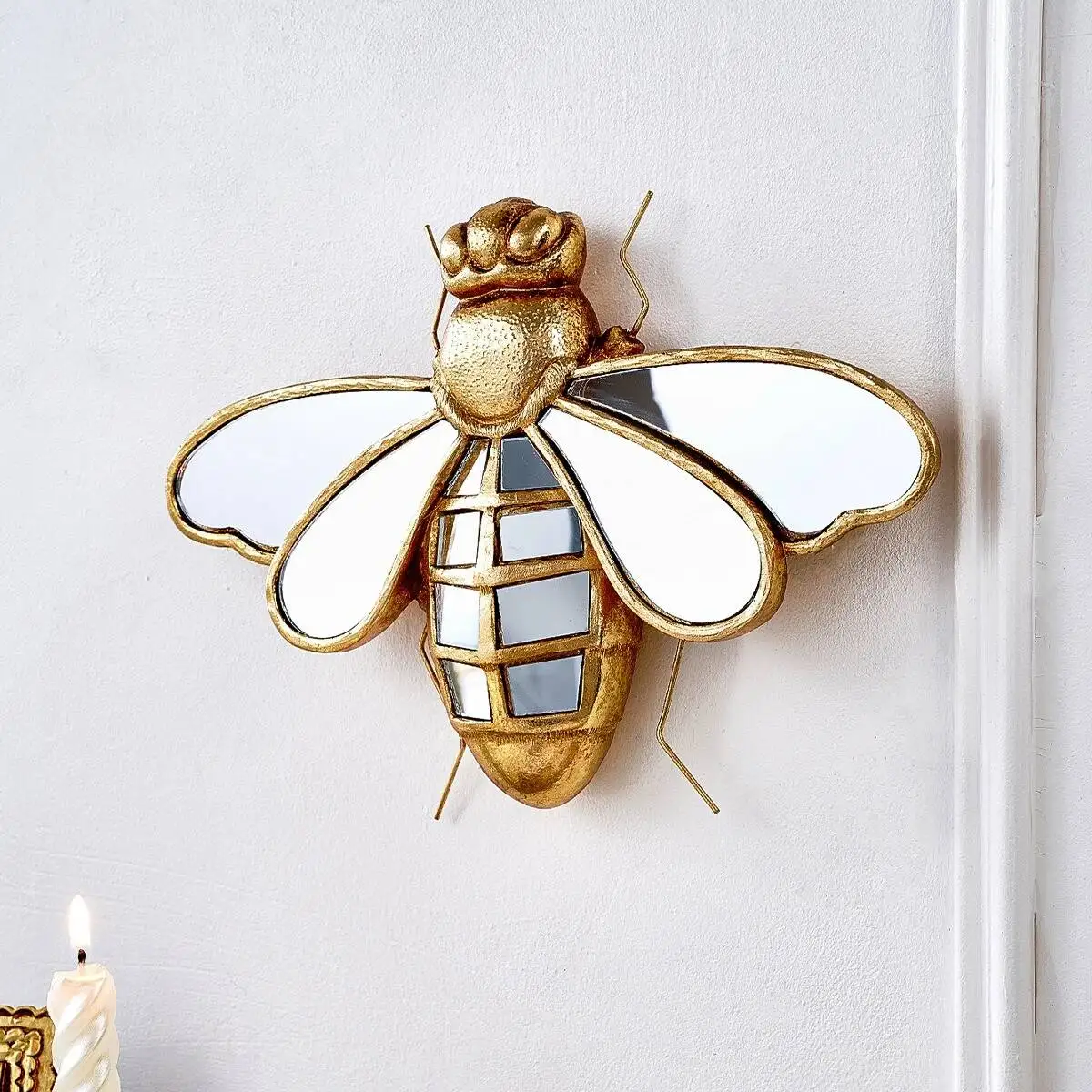 Golden Bee Mirror Creative Resin Artwork Insect Pendant Wasp Mirror Wall Decorative Background Bedroom Wall Hanging Decoration