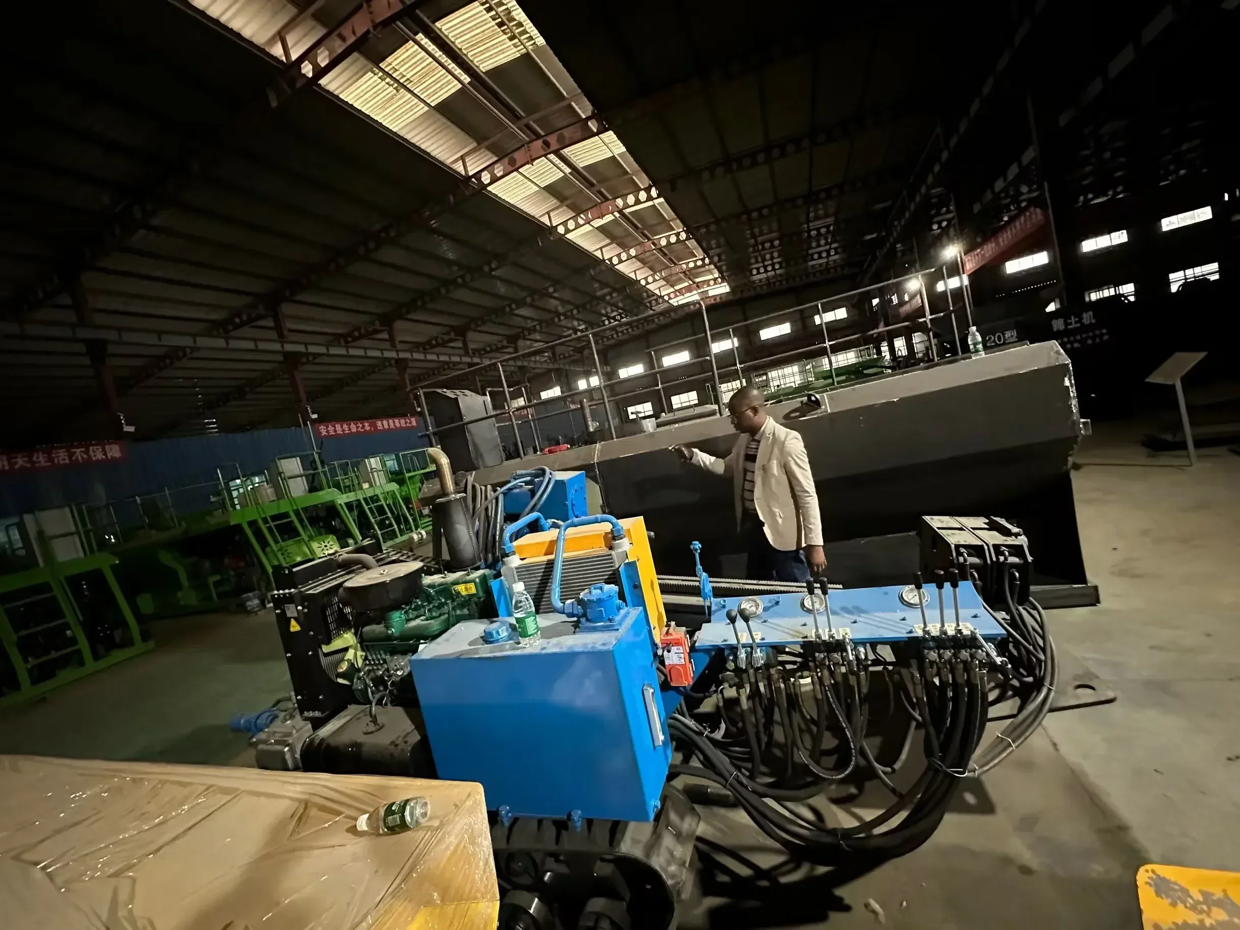 Plate-forme de forage dth à marteau portable, Mini plate-forme de forage directionnelle horizontale Portable pour le perçage de couches de roche