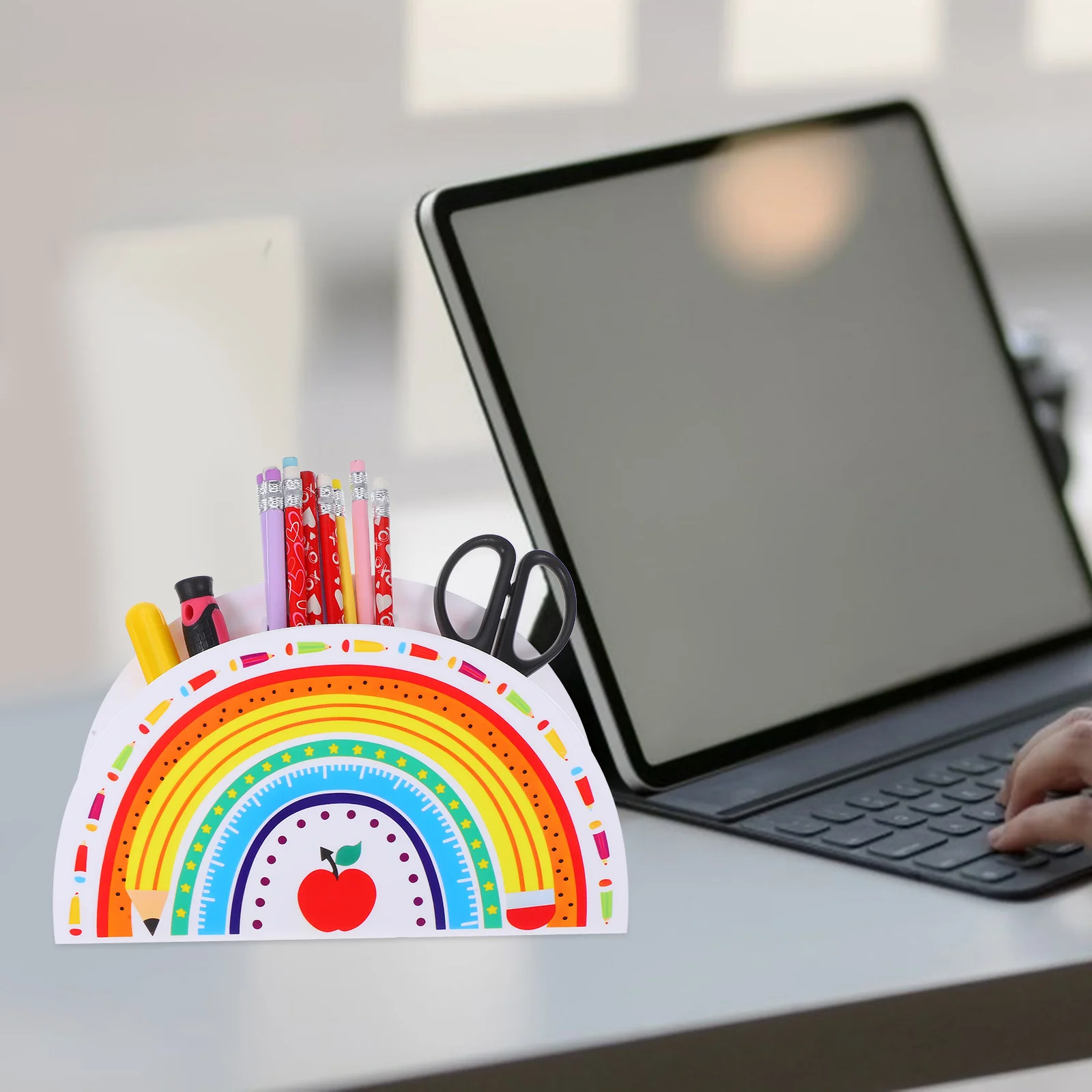 

Rainbow Pen Holder Desk Organizer Decorative Acrylic Pencil Holder Desktop Organizer Office Supplies Storage for Classroom