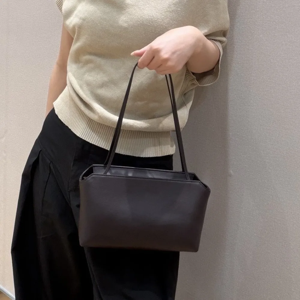 Portable Underarm Bag Premium Texture Light Luxury Leather Shoulder Bag Women Texture Unique Fashion Simple Casual Daily