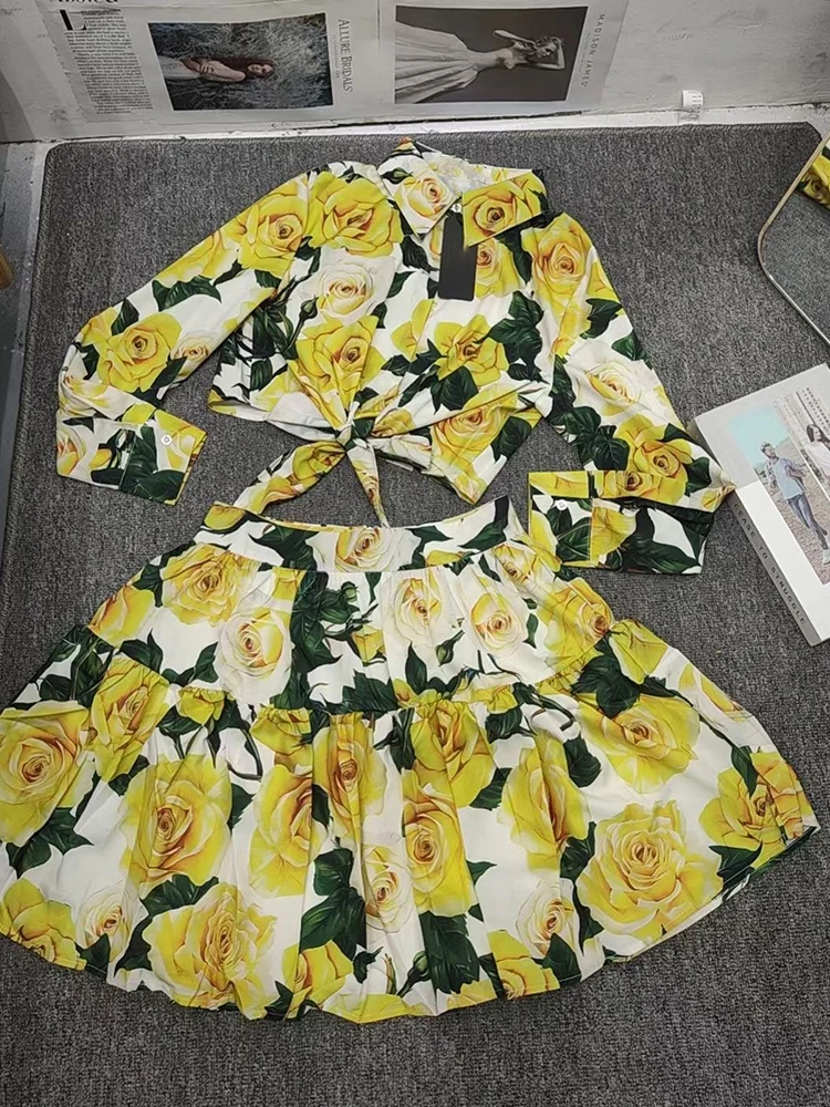 Retro and elegant spring and summer new T-shirt printed shirt short sleeve blouse +A word big skirt fashion two-piece suit