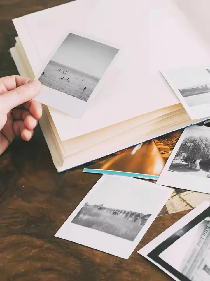 Rotolo di carta da stampa da 57 mm per stampante Accessori di ricambio per fotocamera con stampa istantanea per bambini Parte di carta per stampa termica a colori