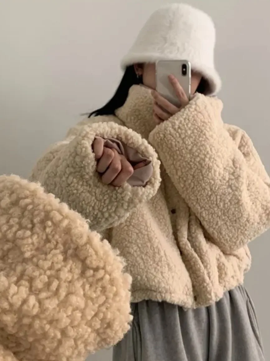 

Chic Winter Single Button Lapel Lamb Fur Cotton Jaet Women Loose Double Sided Wear Long Sve ort Bread Sle Coat