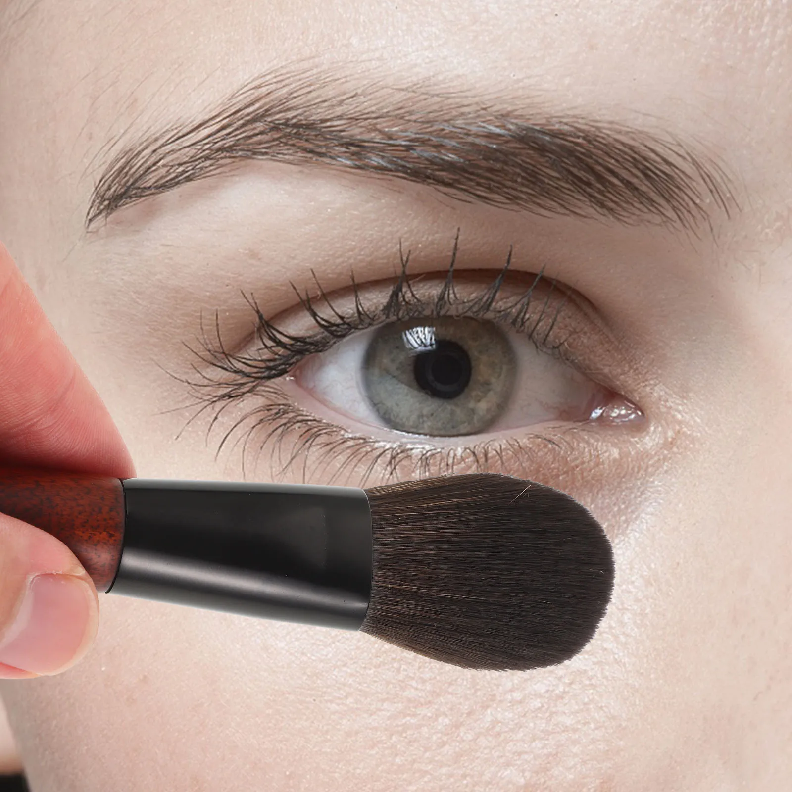 

1Set Travel Makeup Brush Set Lightweight Small Size Easy Carry Soft Synthetic Bristles Natural Look Professional Finish