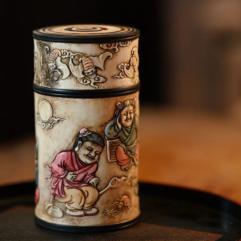 Antique children's play pictures, tea cans, craft ornaments, cultural games, collection of beautiful things