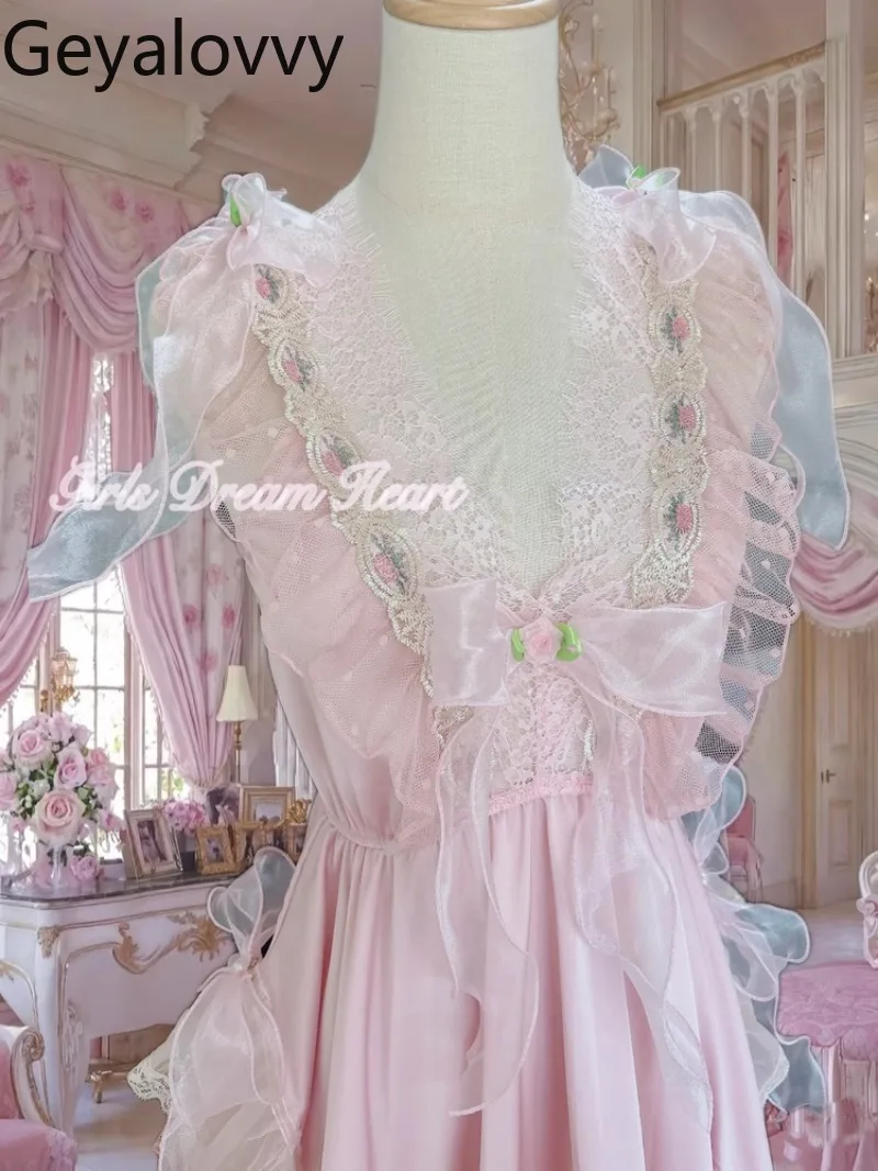 Feito à mão retro tribunal estilo bordado renda malha arco vestidos verão doce meninas cintura alta cetim com decote em v suspender vestido curto