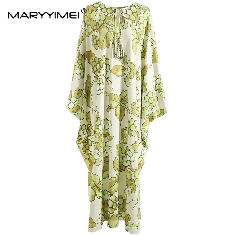 

MARYYIMEI Fashion Autumn Winter Women's dress Batwing Sleeve Fruit print Loose robe Elastic knitting Dresses