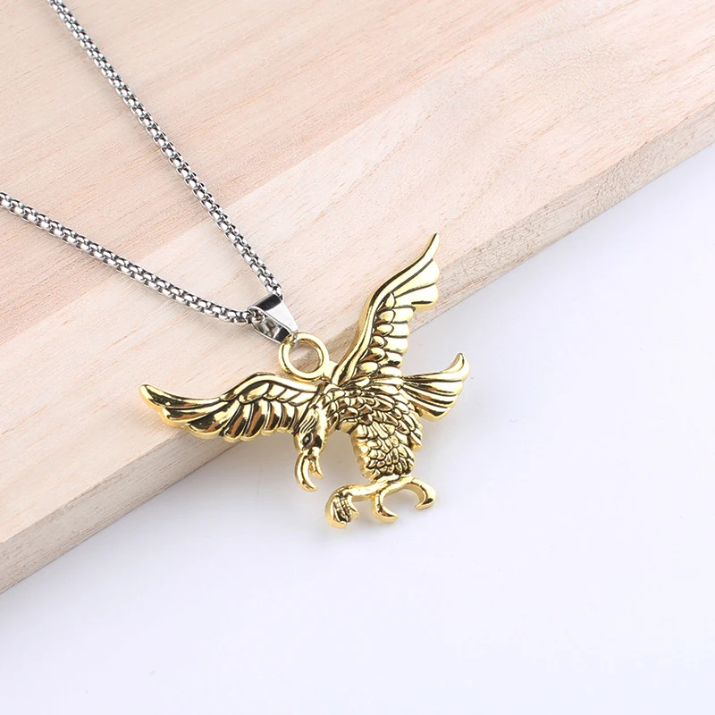 Men's necklace hip-hop style eagle spreading wings unique pendant sweater chain stainless steel chain accessory