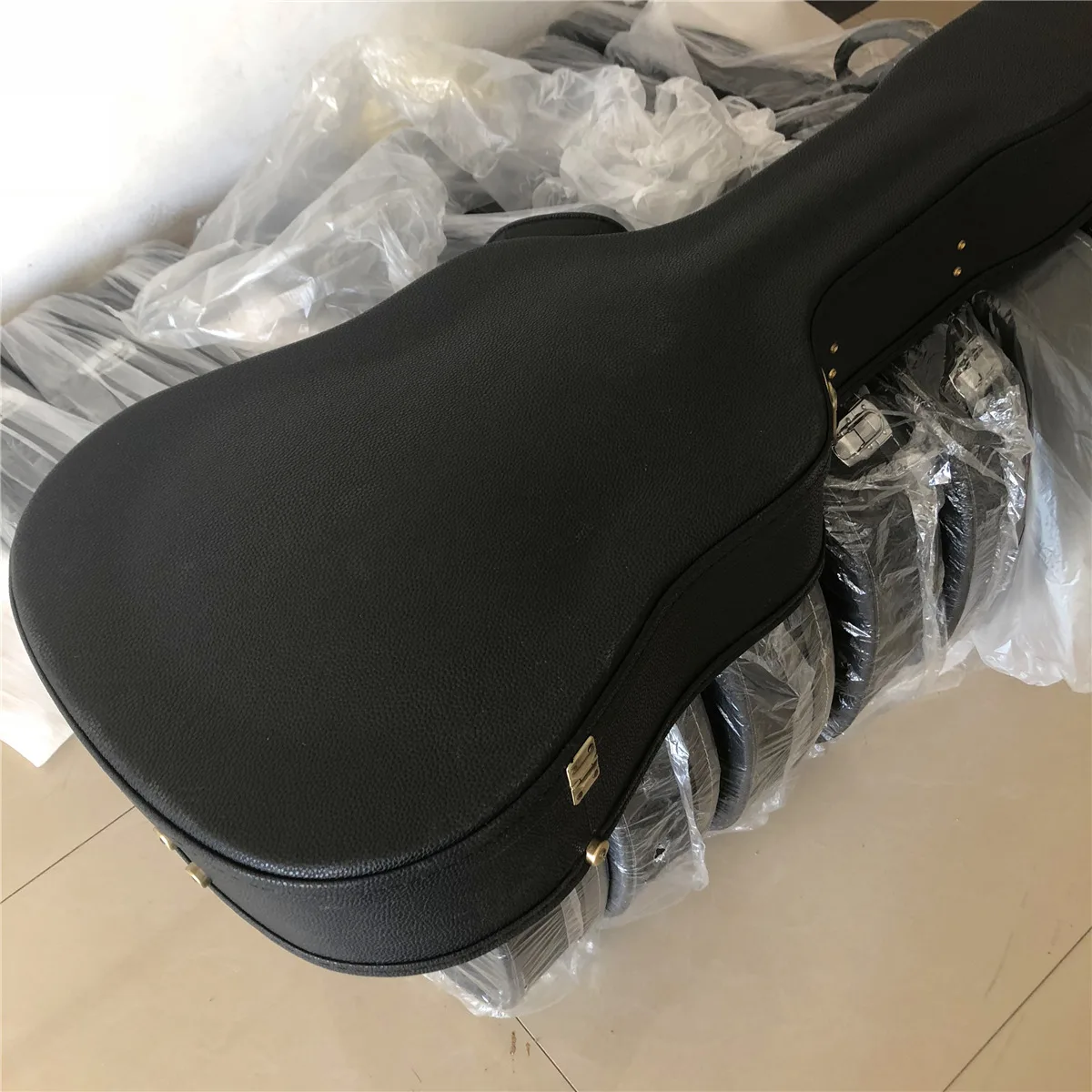 Black Hardcase for Acoustic Guitar