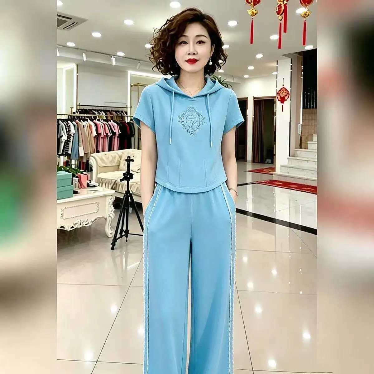 

Blue Casual Sportswear Set Women's Summer Trendy Anti-Aging Short Sleeve Hoodie Straight Leg Pants Two-Piece Set High Waist L...
