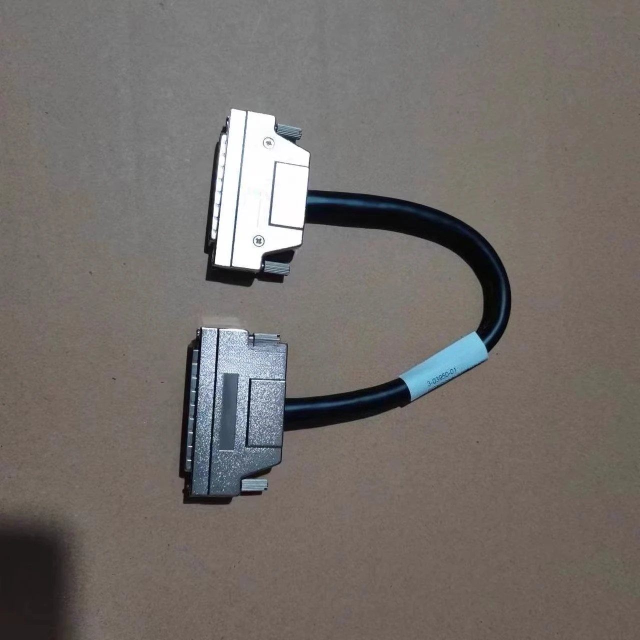 

Новый для Dell Scsi HD68-HD68 1FT ROHS-C YG068