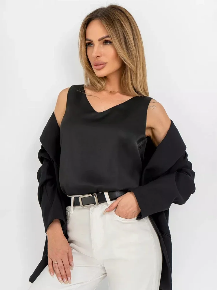 

Elegant Women Halter V Neck T-shirt Basic White Cami Sleeveless Female Casual Solid Satin Silk Tank Tops Women's Camisole Summer