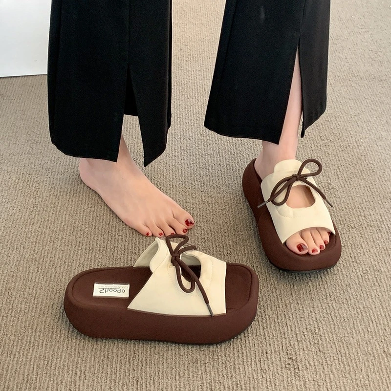 Retro Niche Design Platform Slippers for Women in Summer 2026 New Hollow Strappy Straight Sandals