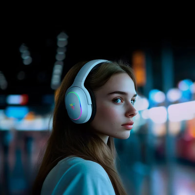 Razer Barracuda X Chroma- Bluetooth 2.4G Dual-mode Wireless Surround Sound Gaming Headset for eSports