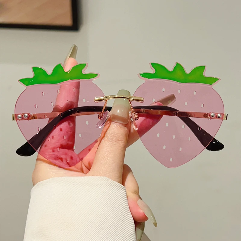 KAMMPT Strawberry Shaped Sunglasses Fashion Cute Multi-color Beach Vacation Shades Women Trendy Stylish Design Rave Sun Glasses
