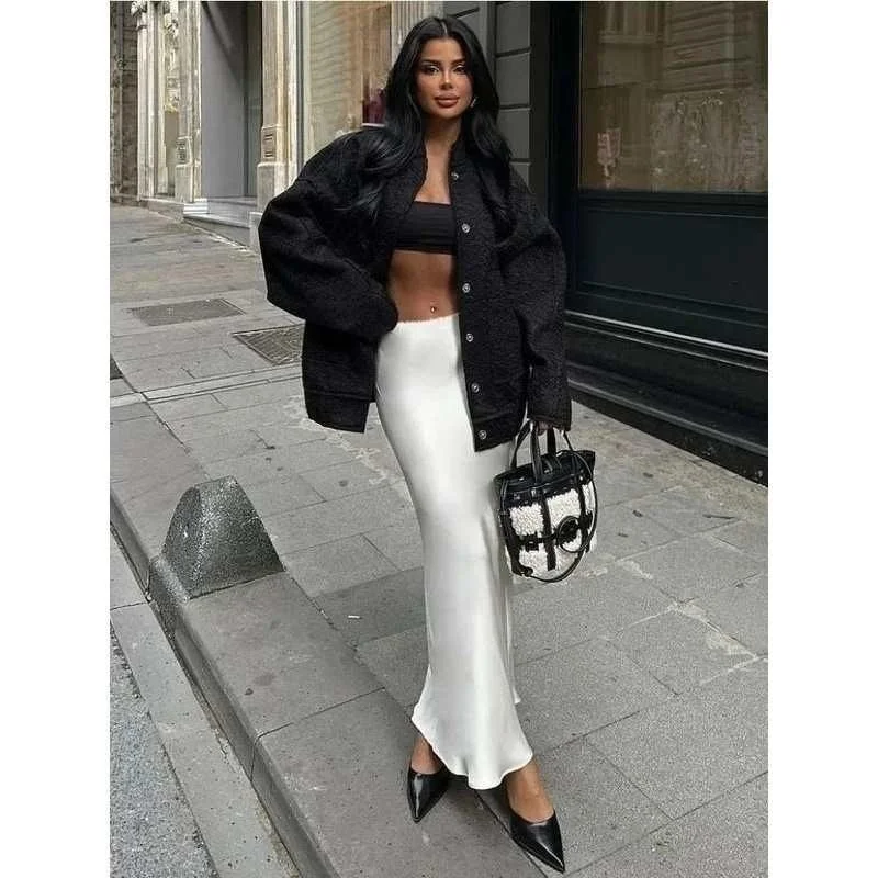 

Элегантная белая атласная длинная юбка с высокой талией для женщин, с вышивкой, из ПВХ-ткани, с рукавами «летучая мышь»