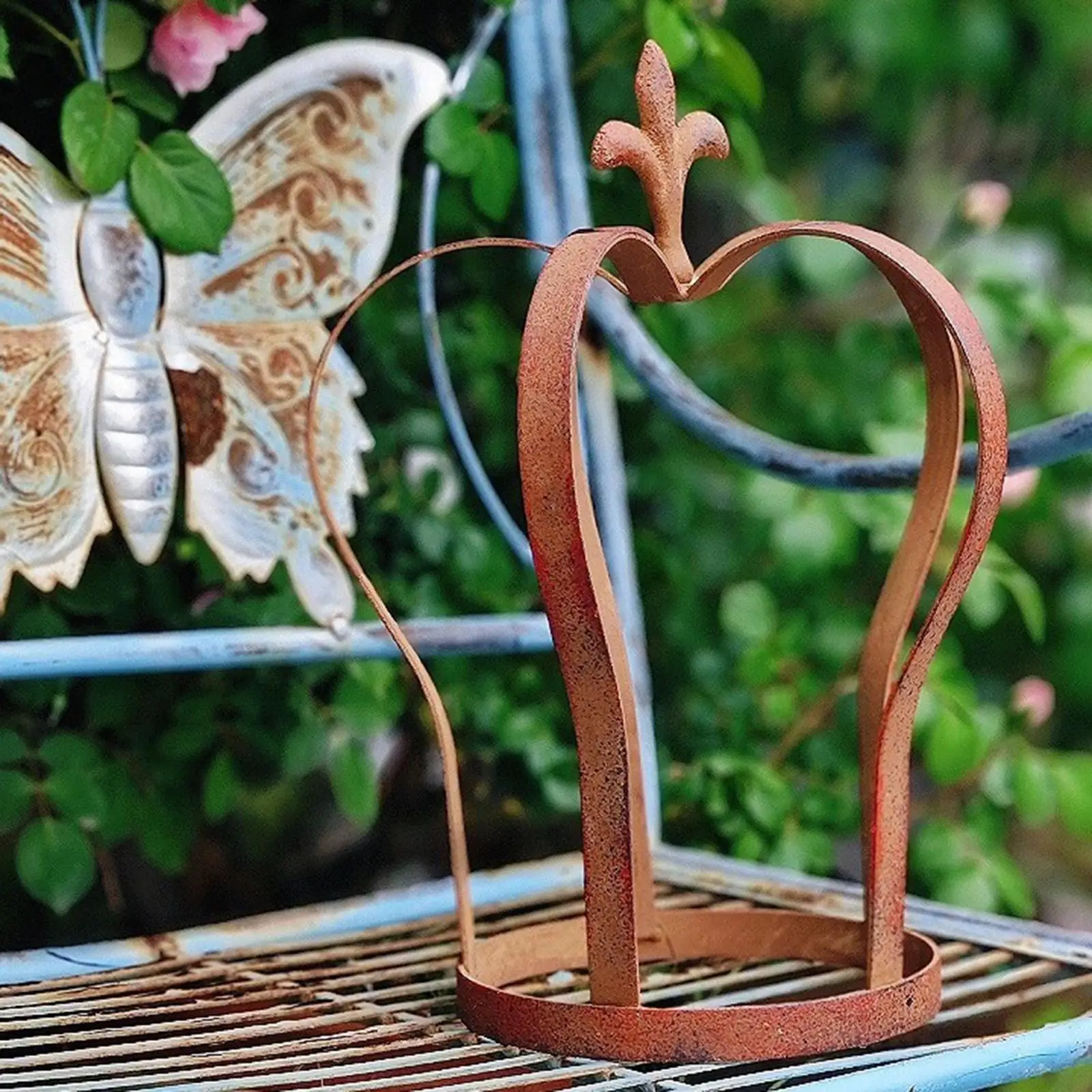 Garden Trellis Iron Crown Flowers Stand Plant Support Vintage Style Frame Flower Lattice for Gardening Indoor Outdoor Houseplant