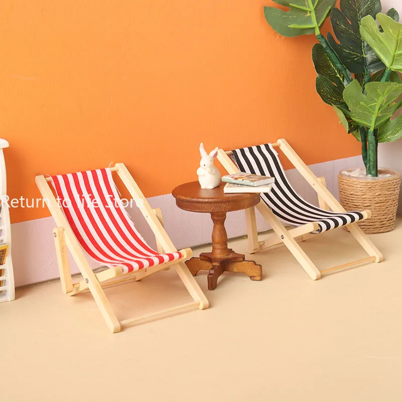 1:12 Mini sedia da spiaggia in legno Miniature Arredamento scena domestica Mobili emulativi Modello Casa delle bambole Decorazione della casa Casa da gioco