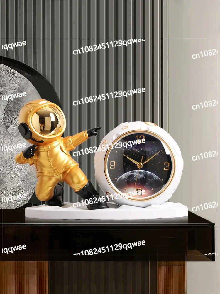 Astronaut Boy Alarm Clock, Home Light, Luxury Desktop Clock, Table Clock, Living Room Decoration