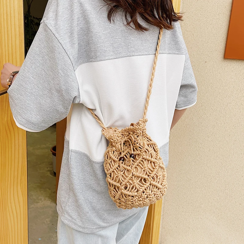 Summer New Water Bucket Bag Korean Version Beach Grass Woven Bag Hollow Woven Shoulder Bag Crossbody Bag Small Bag Girl