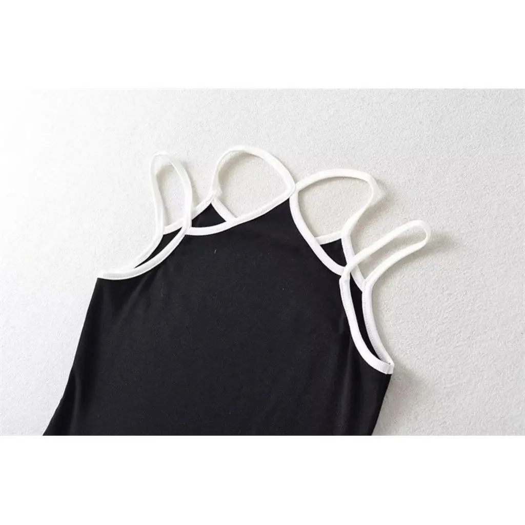 

Women's Sexy Spice Girl Fashion Contrast Color Halter Top Slim-fit Summer Short Embroidered Design Hanging Collar Small Vest