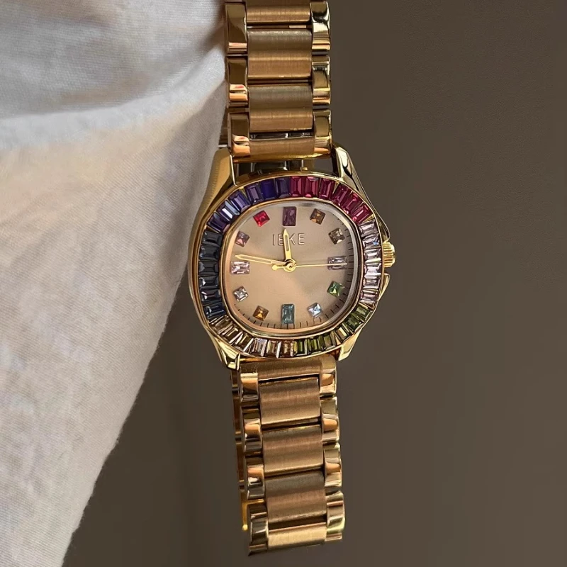 ساعة كلاسيكية للسيدات أنيقة وبسيطة وخفيفة الوزن فاخرة 2025 ساعة كوارتز مقاومة للماء هدية عيد ميلاد