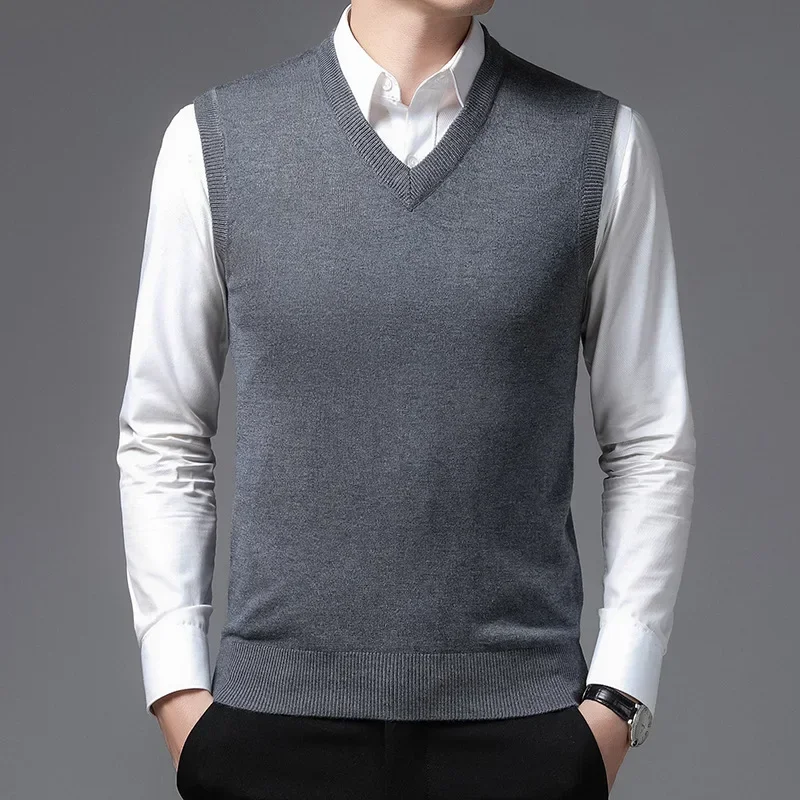 New Men\'s Cashmere Sweater Vest V-neck Sweater Large Size  Men\'s Knitted Vest