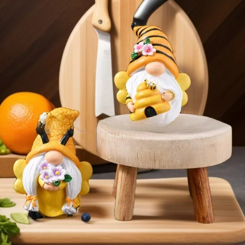 Resin Elf Ornament Home Garden Yellow Bee Gnome Dwarf Gift Ornament