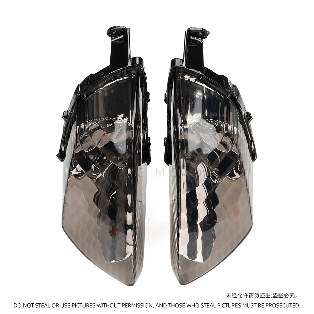 

Motorcycle Front Turn Signal Lamp Indicator Light Blinkers For HONDA VFR800 VFR 800 VFR80A Interceptor ABS 2002 2003 2004-2010