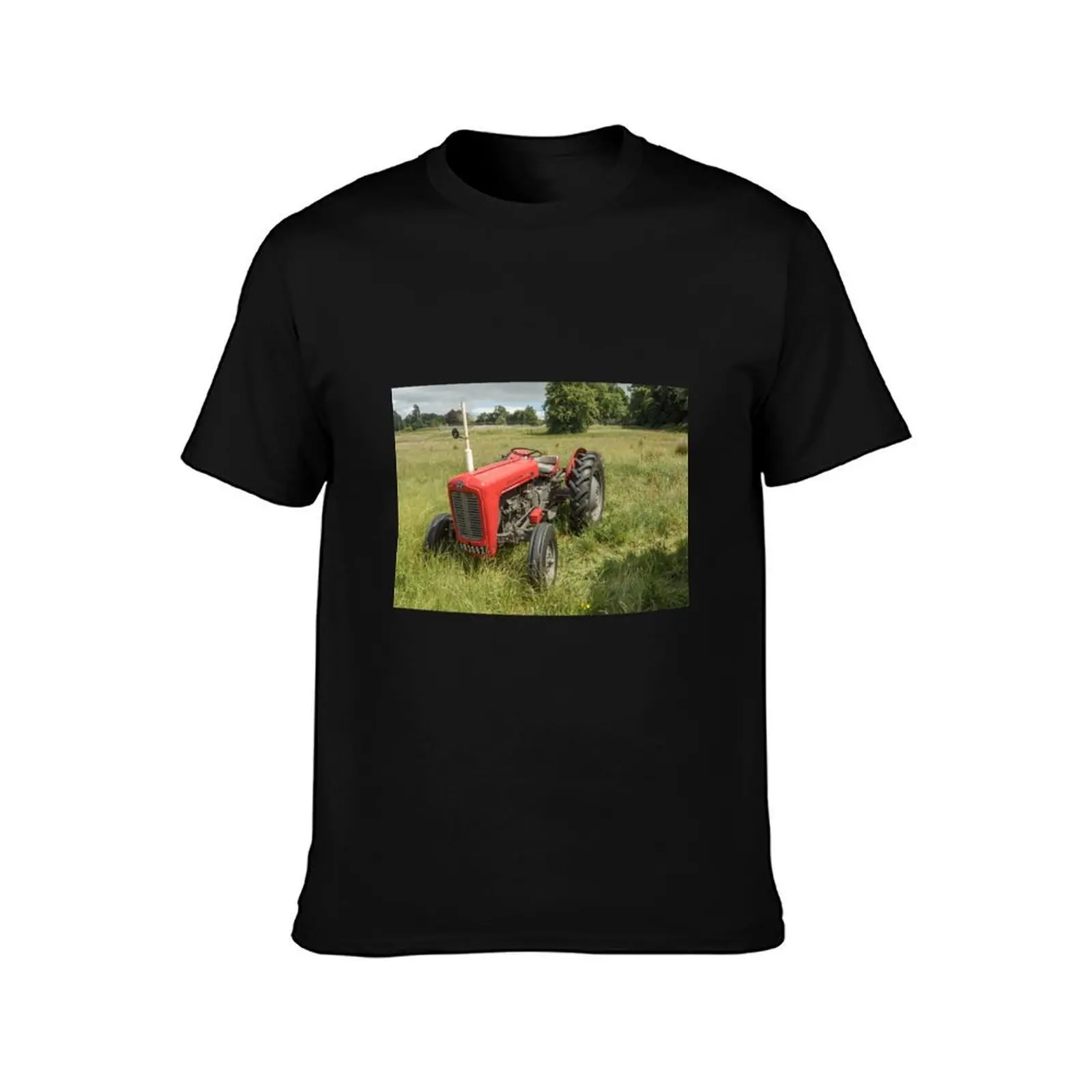 Massey Ferguson 35 tractor T-Shirt Summer Casual Cotton Tee Oversized Streetwear Tops Vintage Graphic Print Unisex Men Women