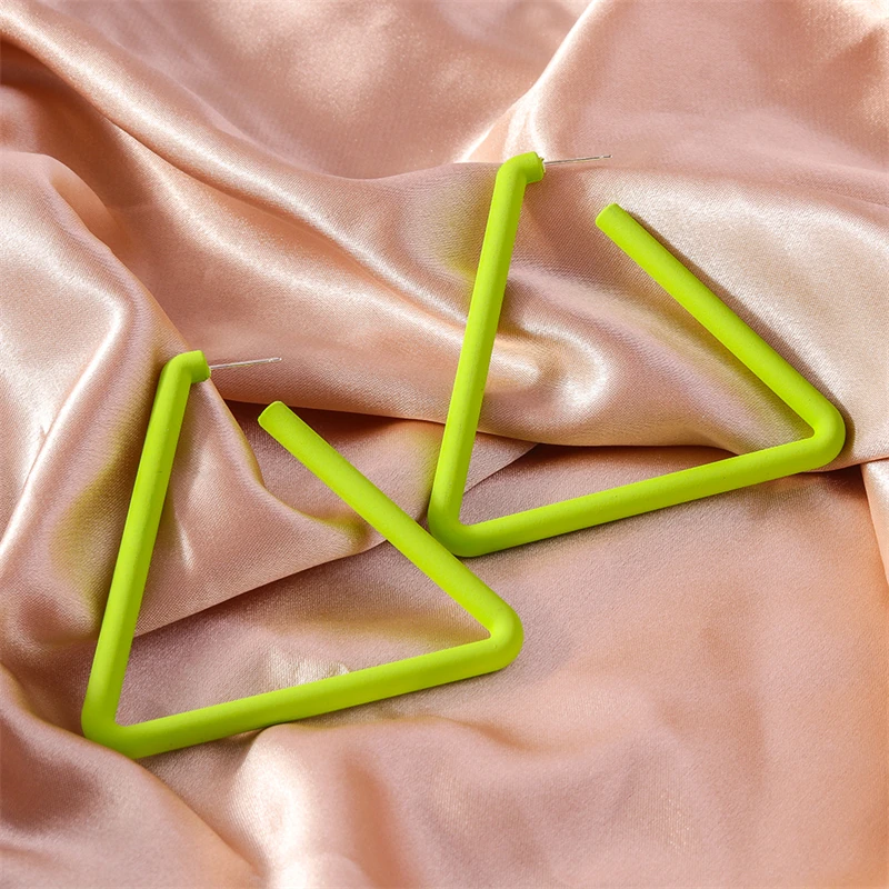 Fashion Personality Hollow Triangle Hoop Earrings for Women Girls Festival Holiday Jewelry Gifts
