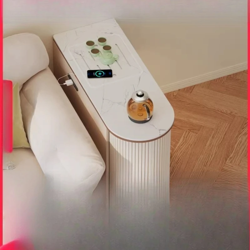 

A complete set of tea sets, a small balcony tea table, and a new high-end kettle are integrated.