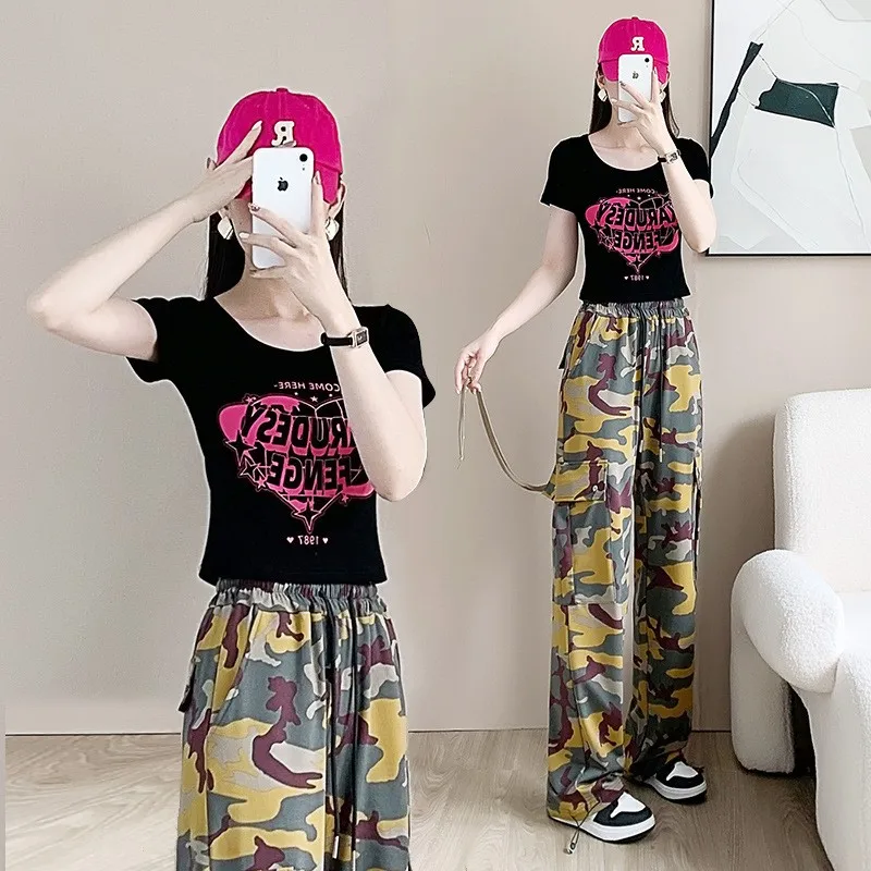 Summer 2023 New Sle Women's Sportswear Set with Saes Dancing Streetwear Hip Hop Faionable Two-Piece Cotton T-irt orts