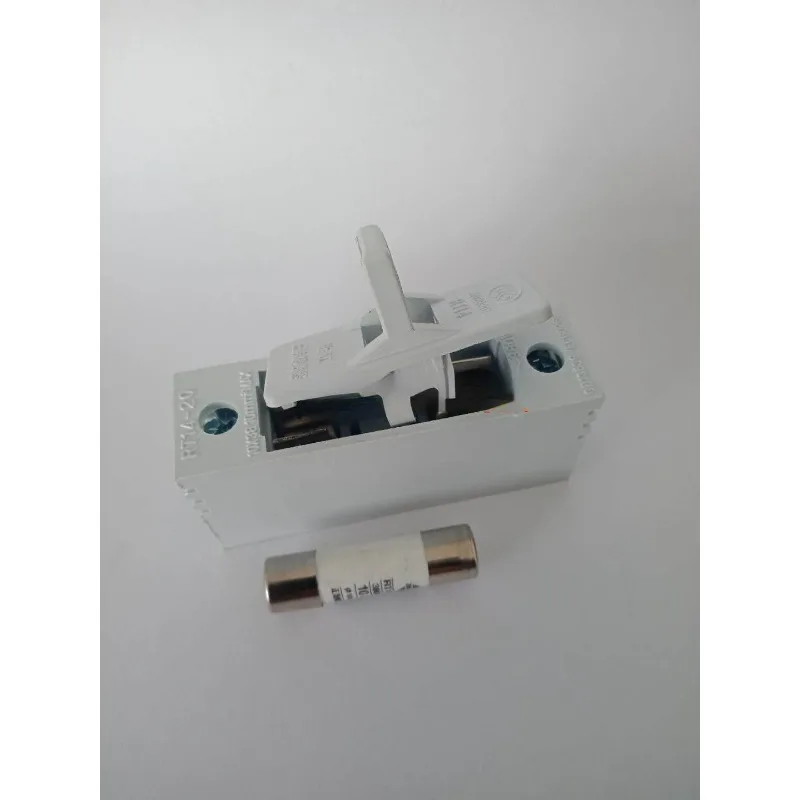 Various relay fuses, fuse boxes, 1 fuse holder