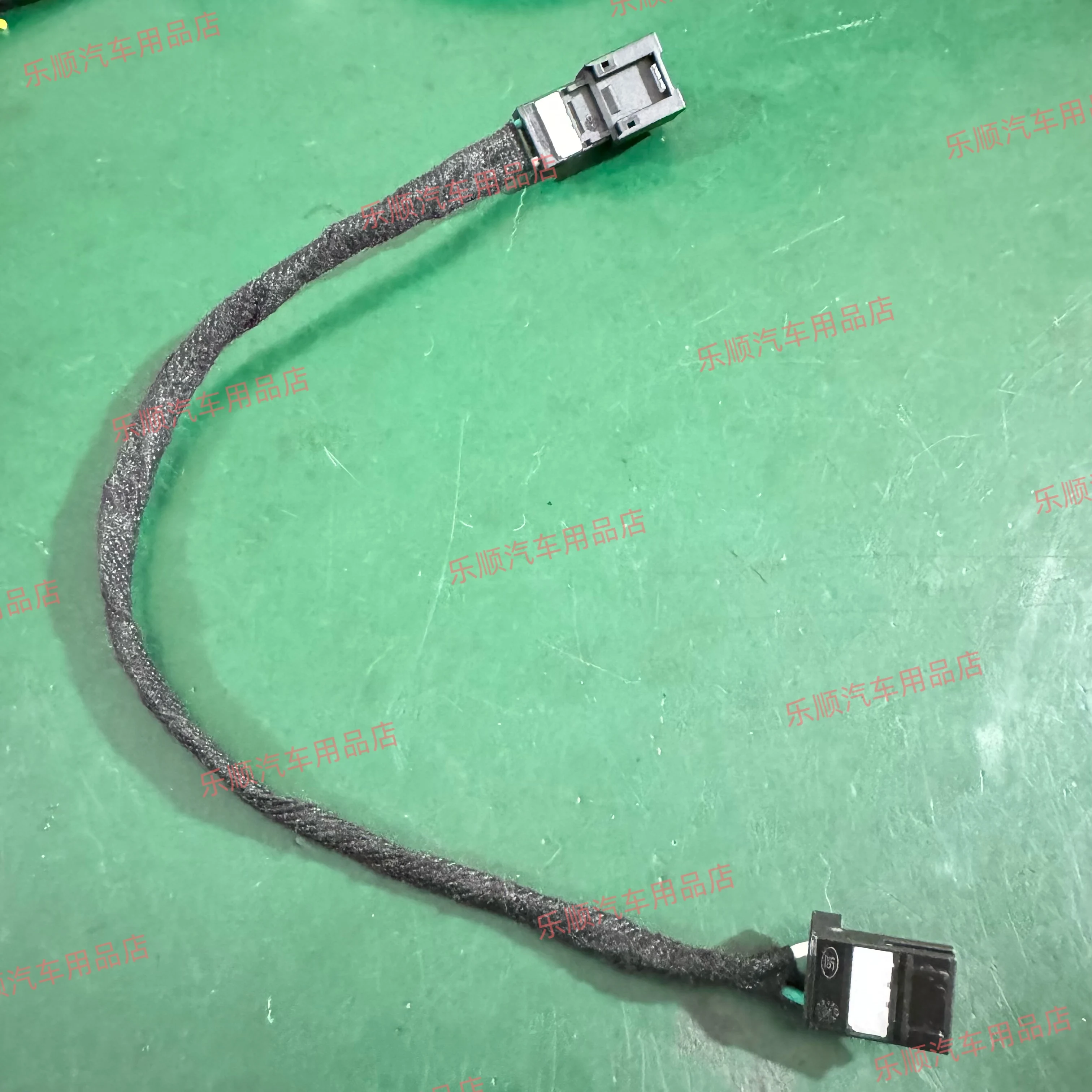 Applicable for the headrest extension cable of Geely Galaxy E5 for camping and self-driving renovation of A7