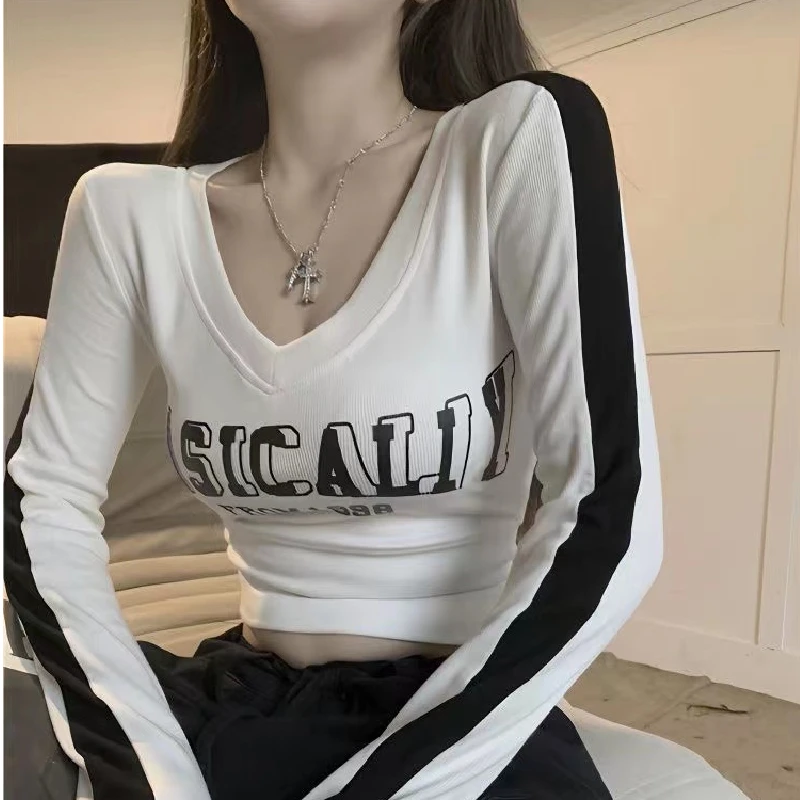 Sweet And Spicy Girl Versatile Slimming Base Layer T-Shirt Women's Top High End European Style from Hangzhou And Guangzhou